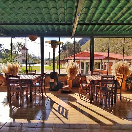 Hotel Mil Estrellas-Torotoro Потоси Экстерьер фото